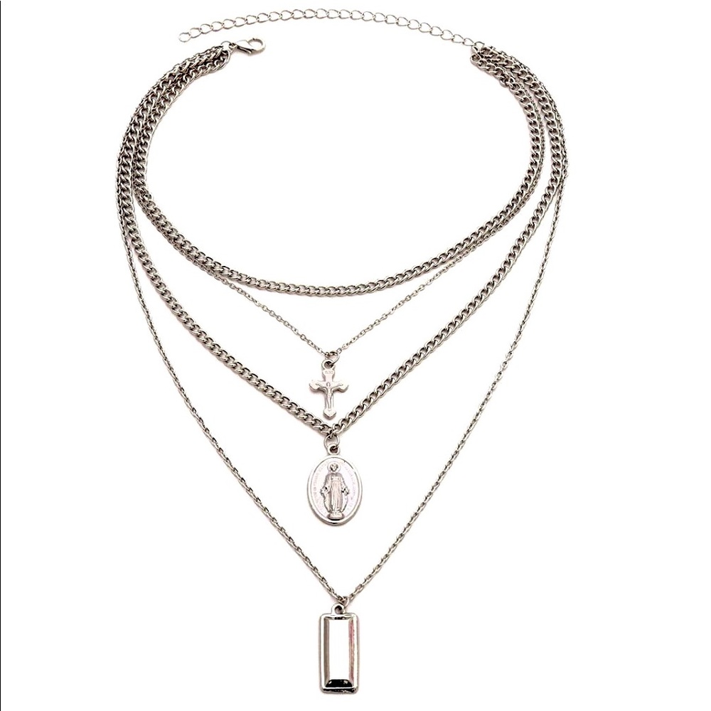 - Rome- Silver chain link necklace